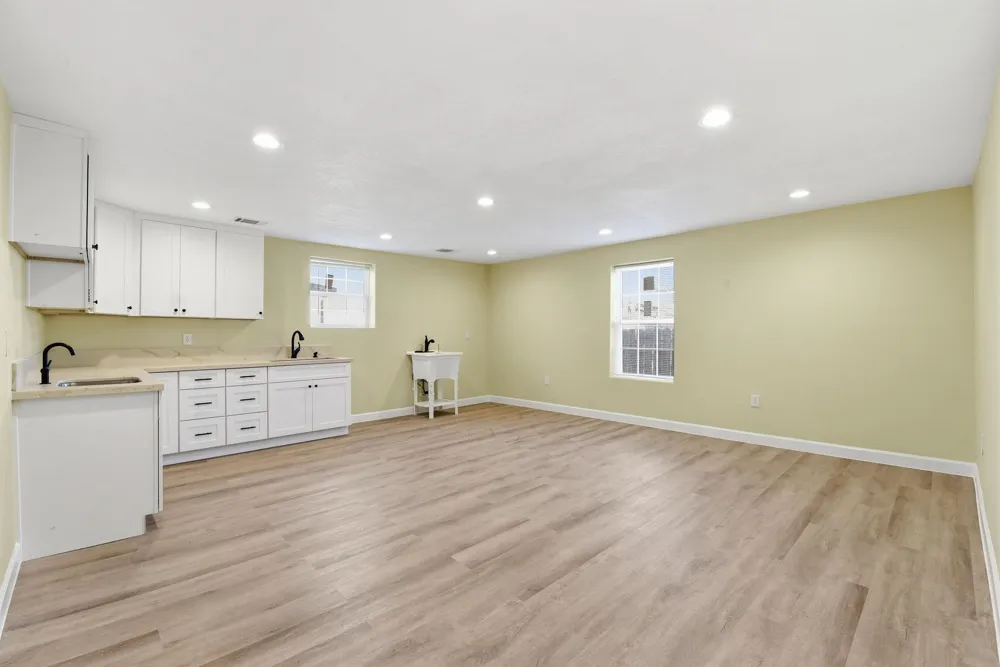 3911 Fulton Street Houston, TX 77009