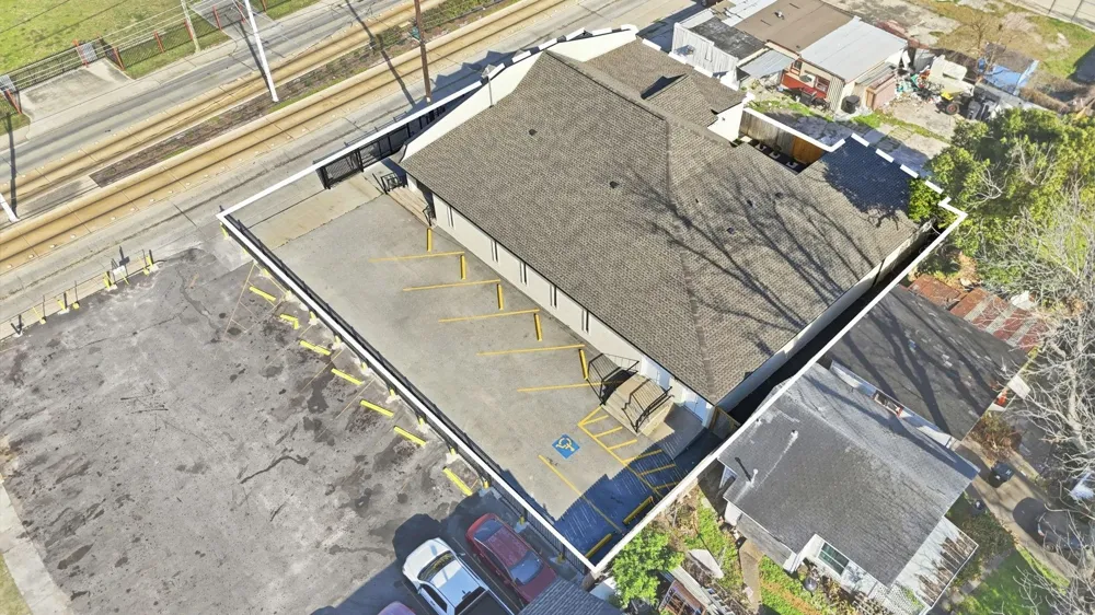 3911 Fulton Street Houston, TX 77009