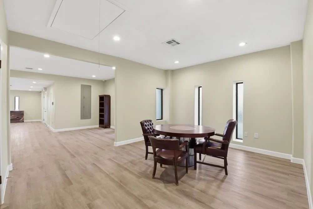 3911 Fulton Street Houston, TX 77009