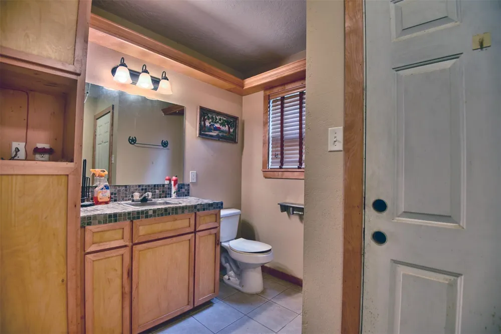 22305 Thistle Lane New Ulm, TX 78950
