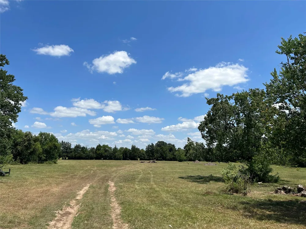 19522 Becker Road Hockley, TX 77447