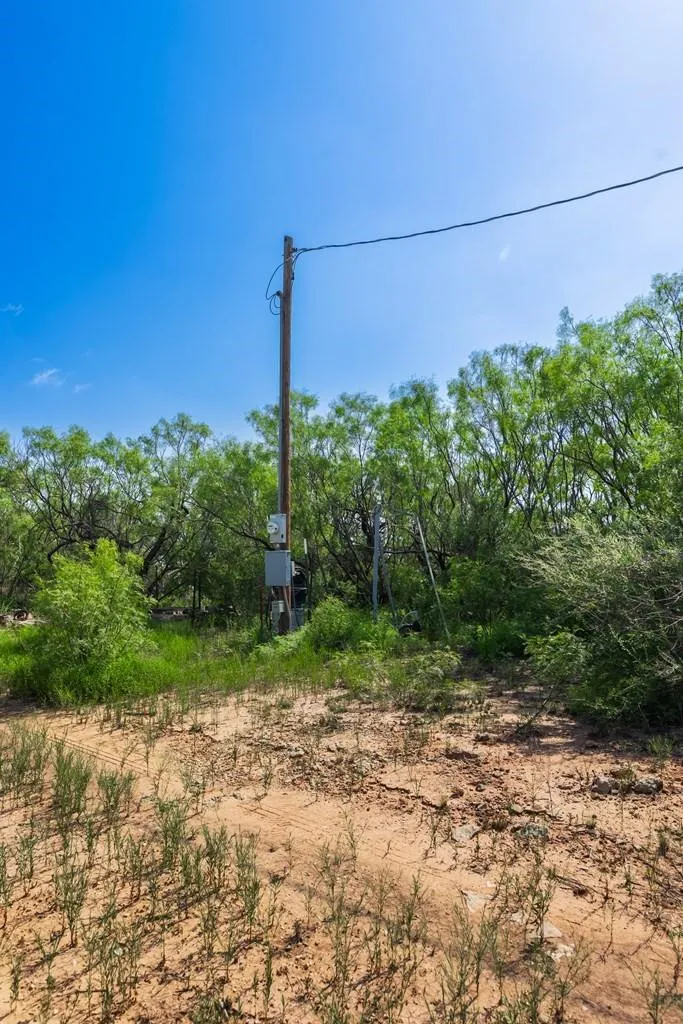 88291 Suaa Rd Well Lohn, TX 76852