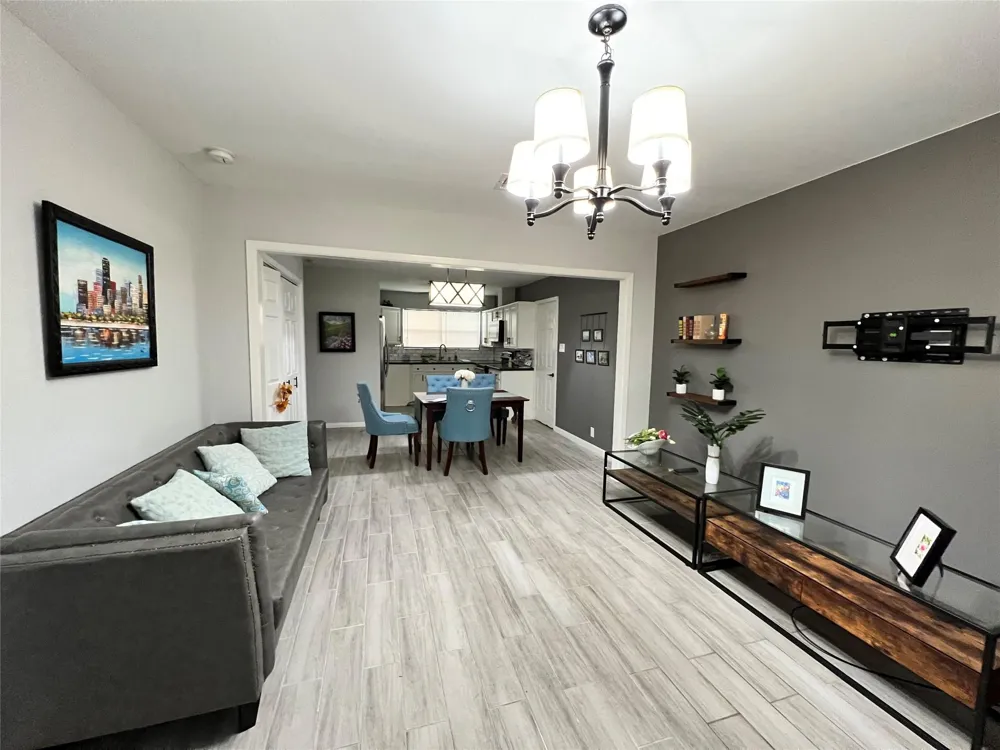 106 Avenue G Sugar Land, TX 77498