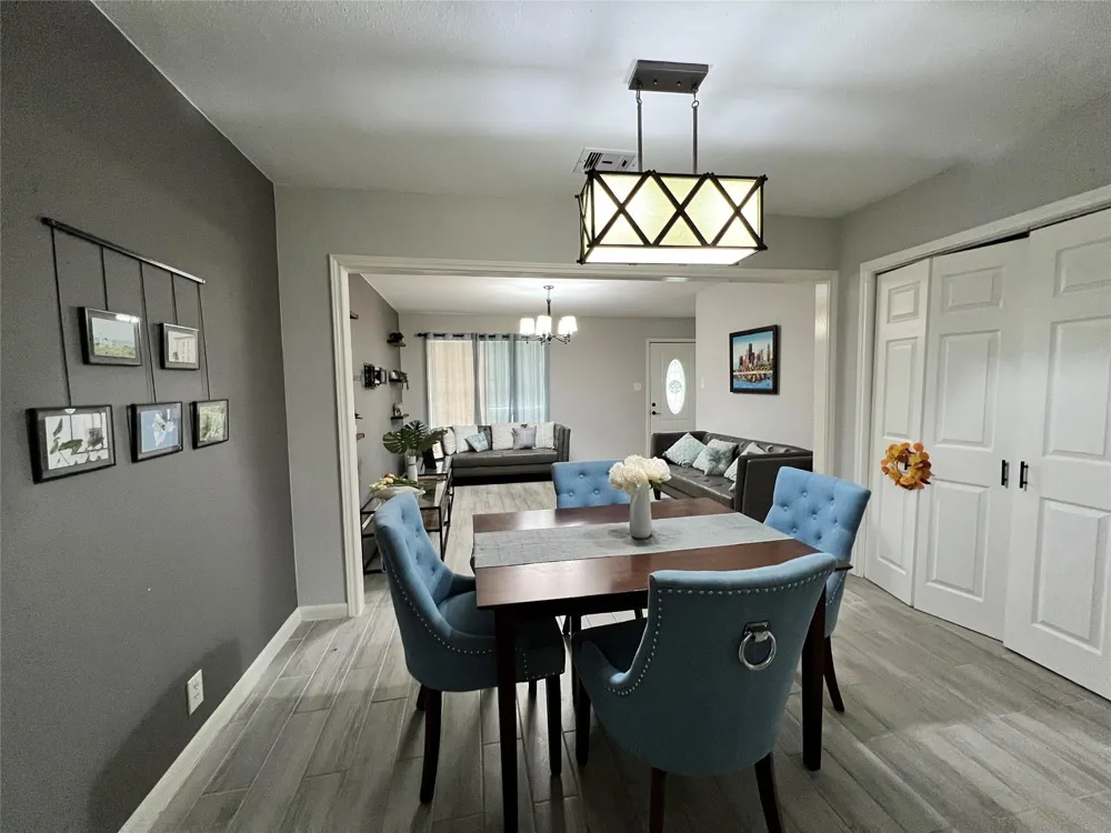 106 Avenue G Sugar Land, TX 77498