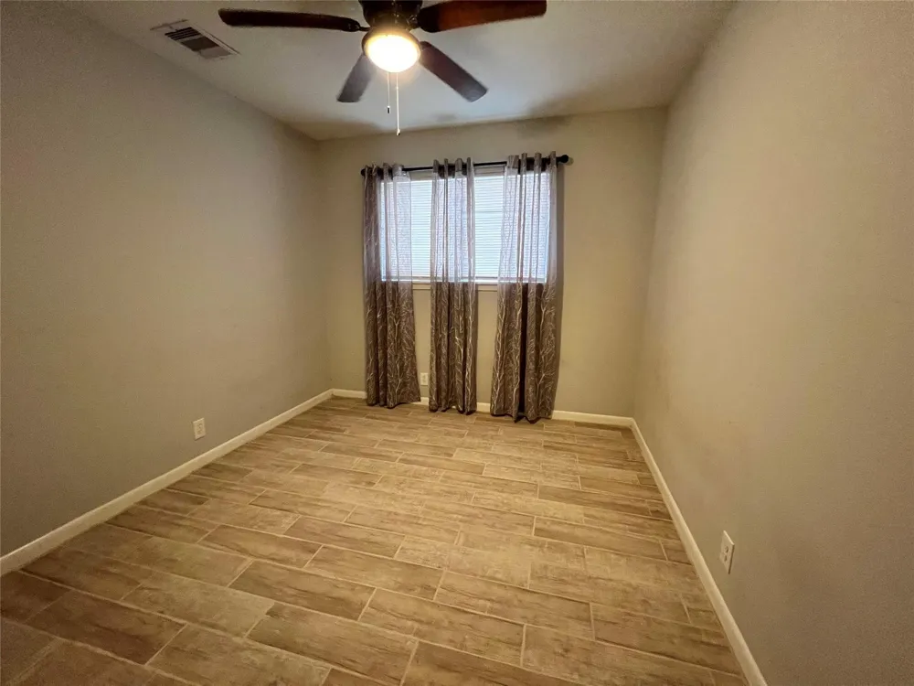 106 Avenue G Sugar Land, TX 77498