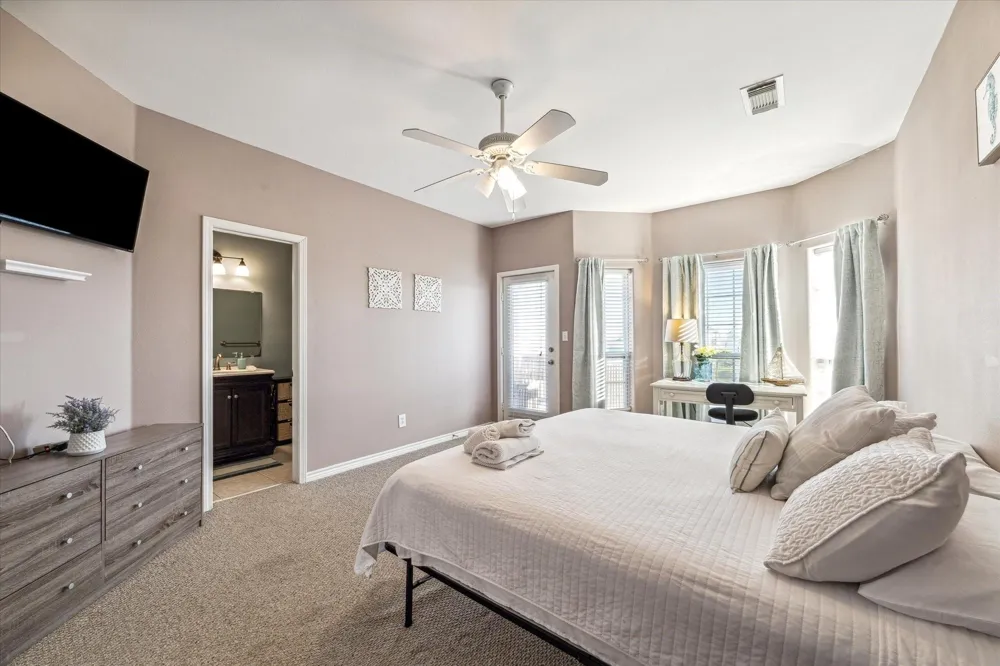 23013 Camino Street Galveston, TX 77554
