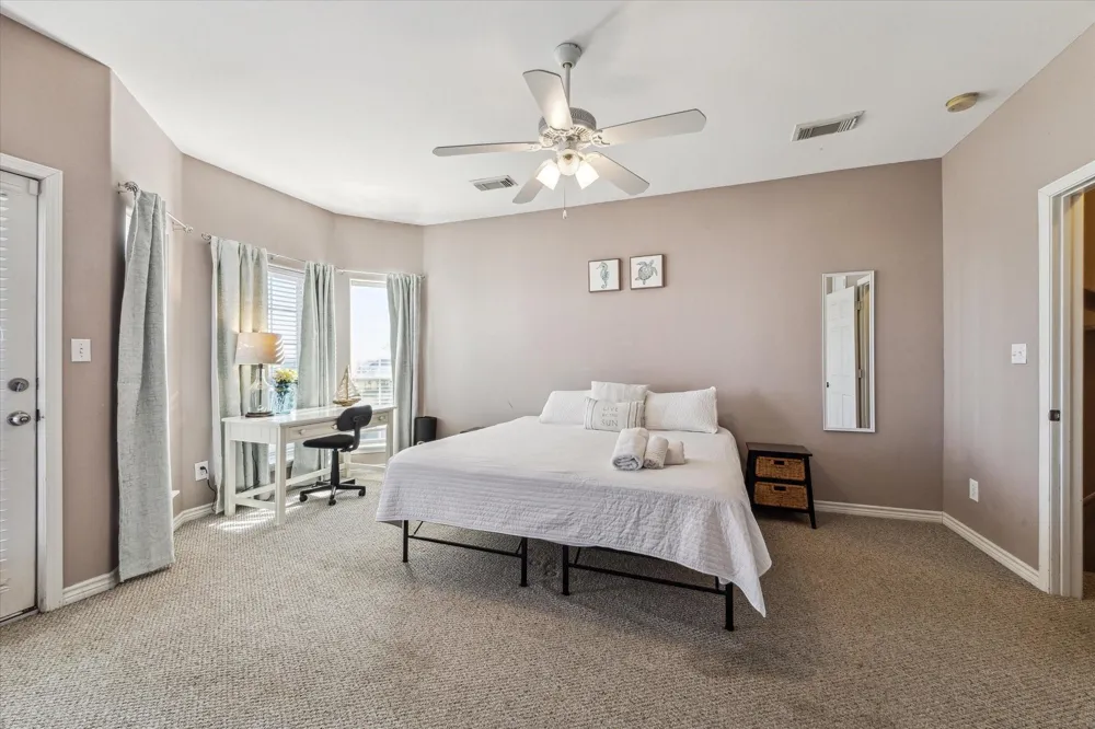 23013 Camino Street Galveston, TX 77554