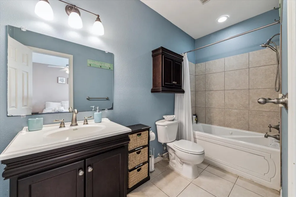 23013 Camino Street Galveston, TX 77554