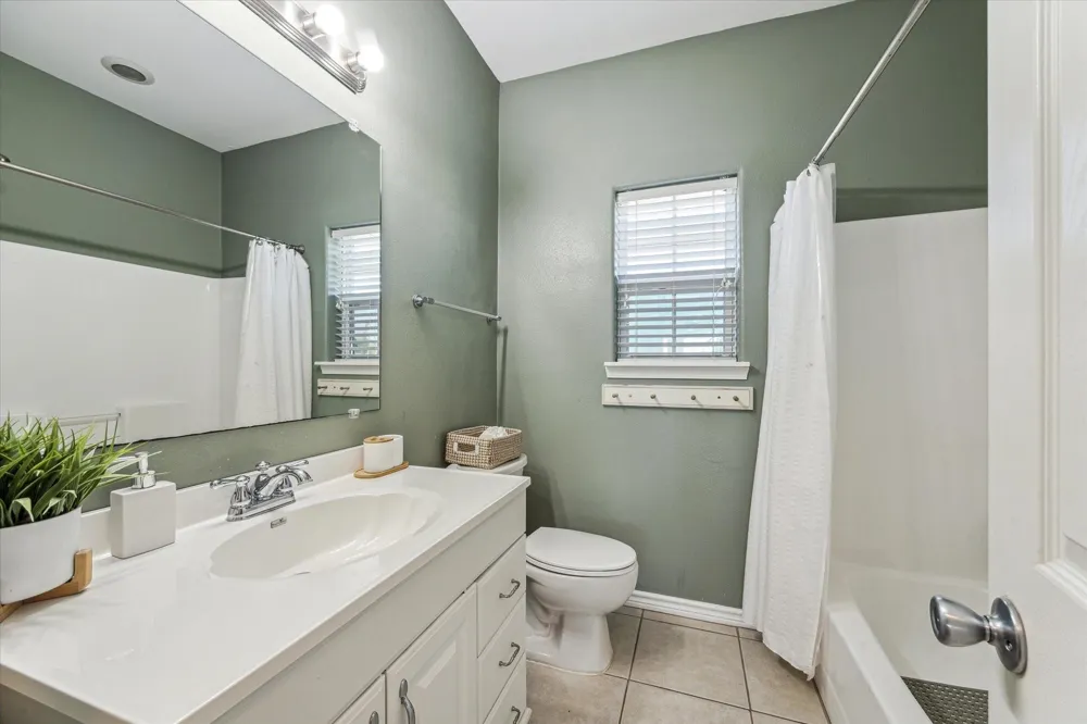 23013 Camino Street Galveston, TX 77554