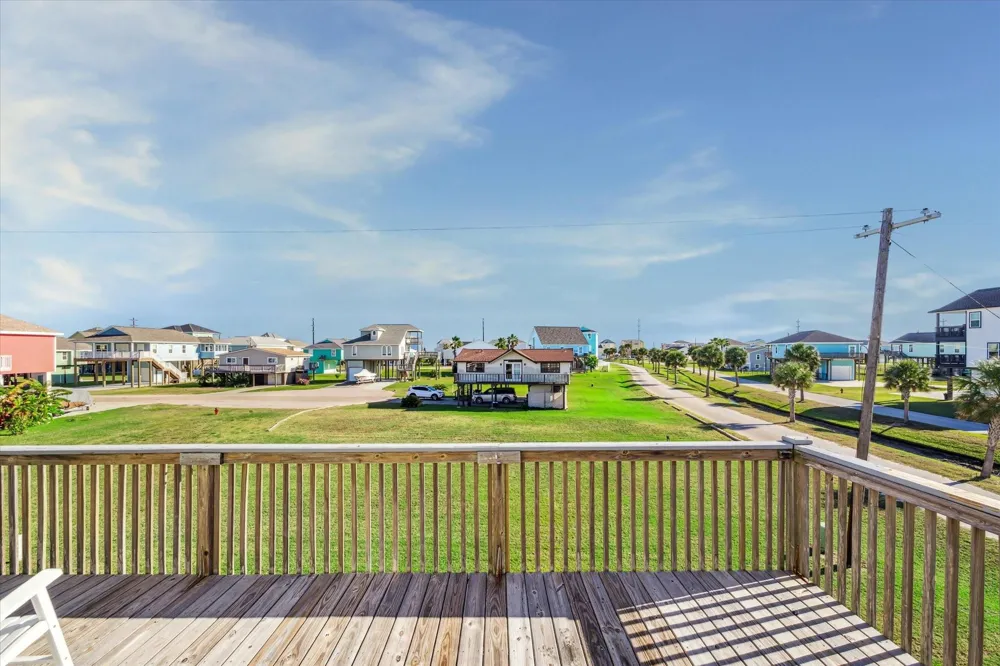 23013 Camino Street Galveston, TX 77554