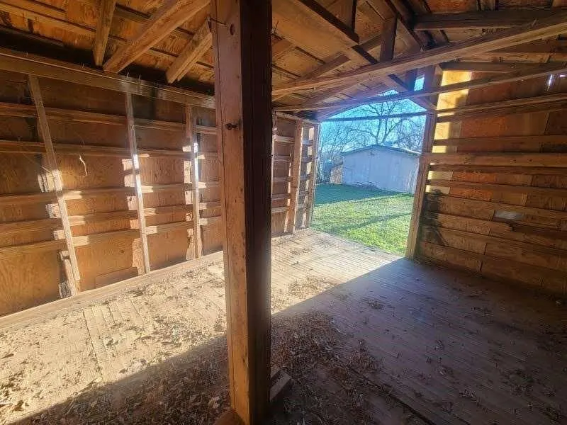 309 E Wharton Avenue Electra, TX 76360