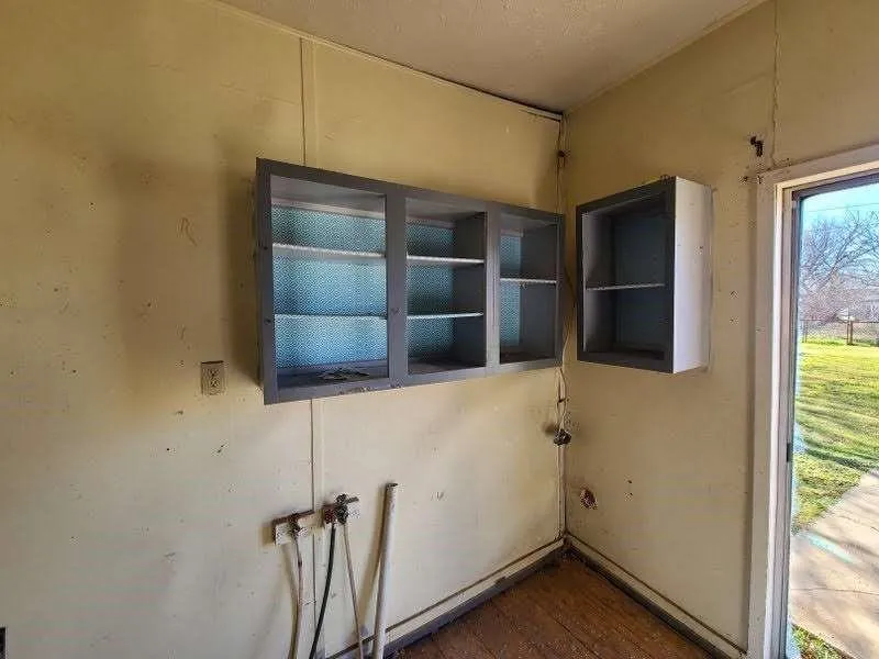 306 E Ida Avenue Electra, TX 76360