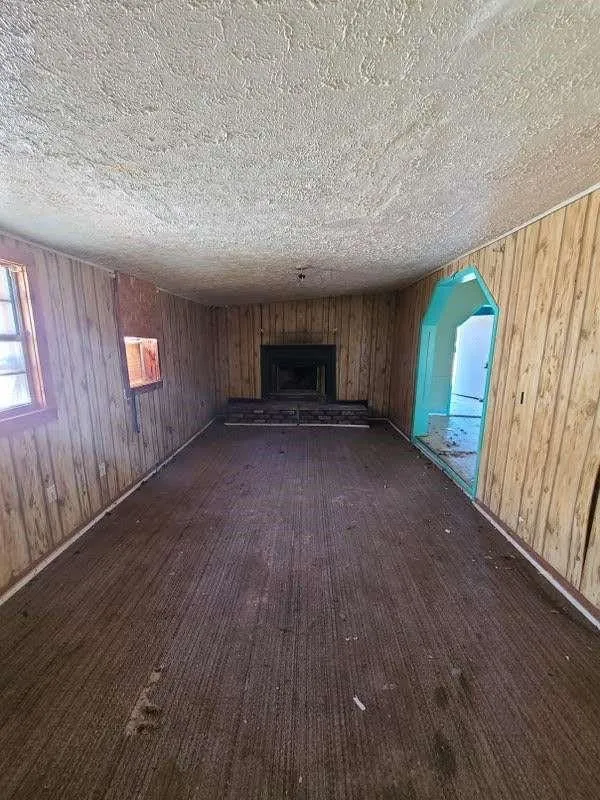 306 E Ida Avenue Electra, TX 76360
