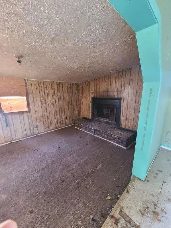 306 E Ida Avenue Electra, TX 76360