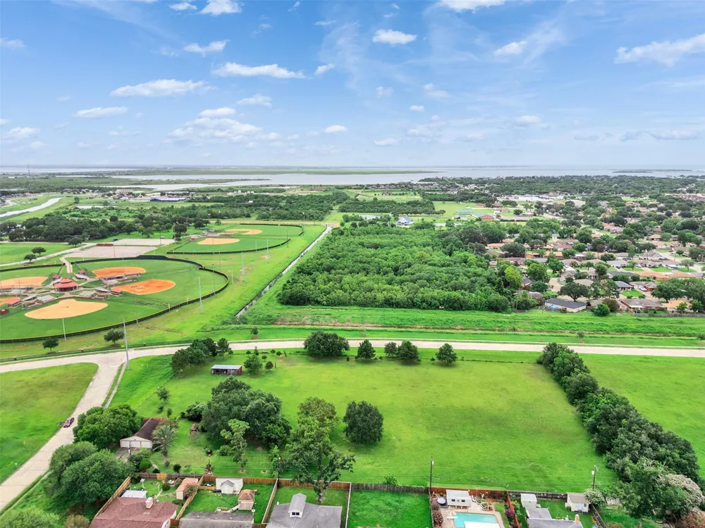 16th Avenue Texas City, TX 77590