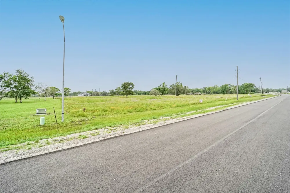 33019 Amberjack Drive Richwood, TX 77515