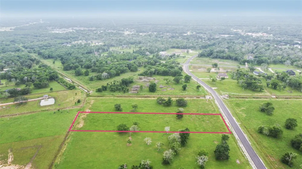 33019 Amberjack Drive Richwood, TX 77515
