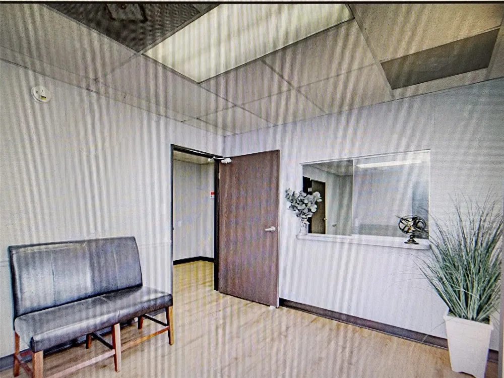 3373 E Highway 6 Alvin, TX 77511