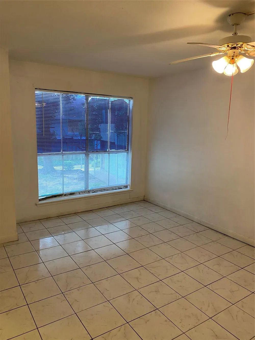 5625 Antoine Drive #412 Houston, TX 77091