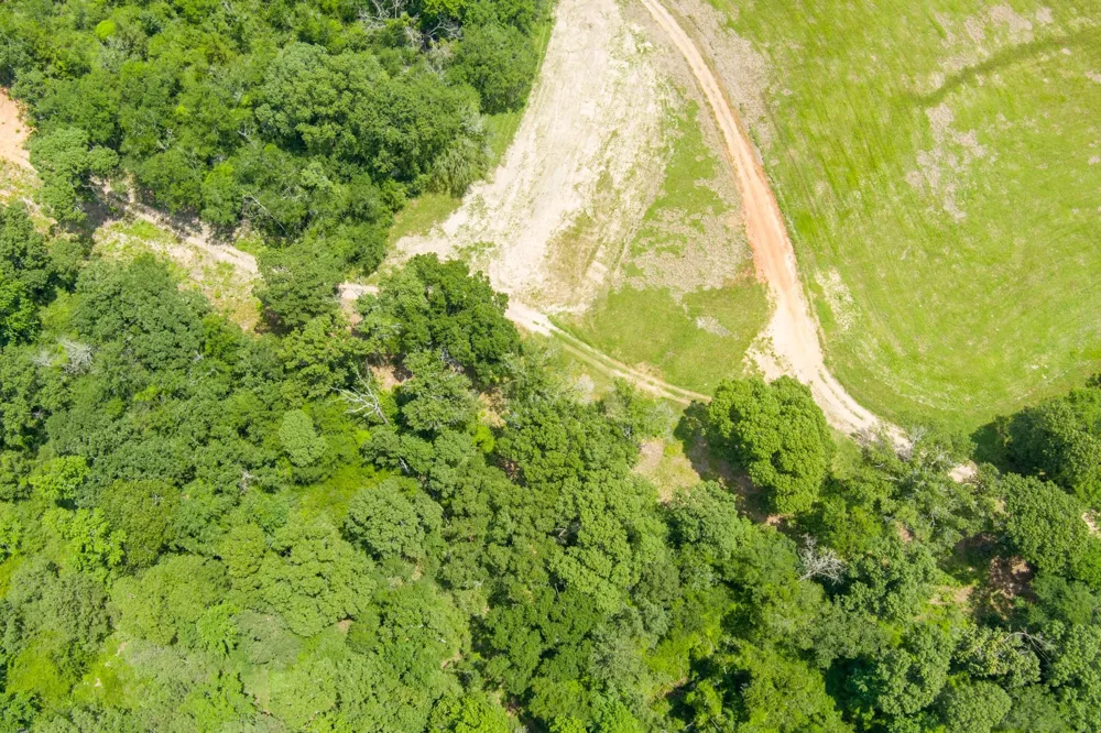 6837 Private Road 1280 Centerville, TX 75833