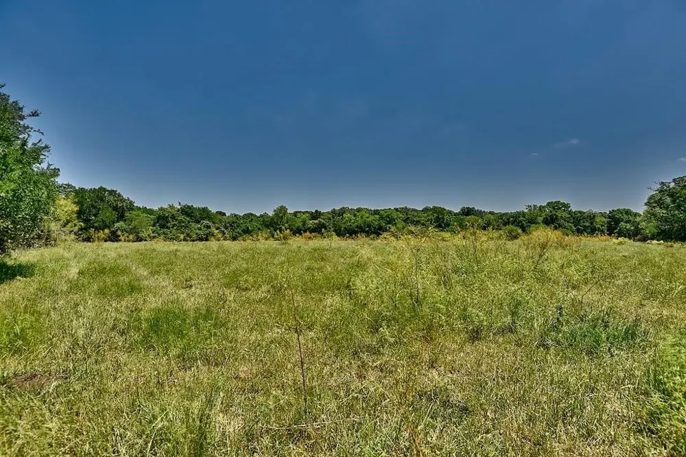Mode Lane La Grange, TX 78945