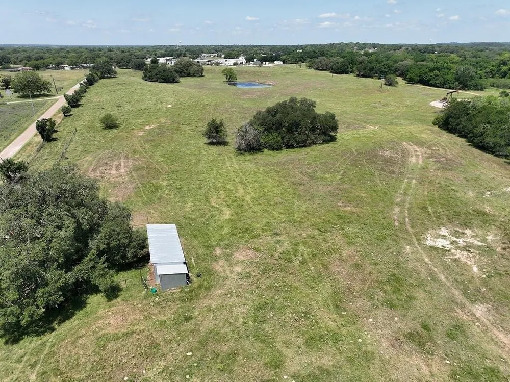 Mode Lane La Grange, TX 78945