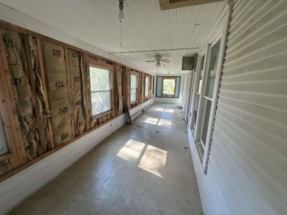 716 E Main Street Nacogdoches, TX 75961