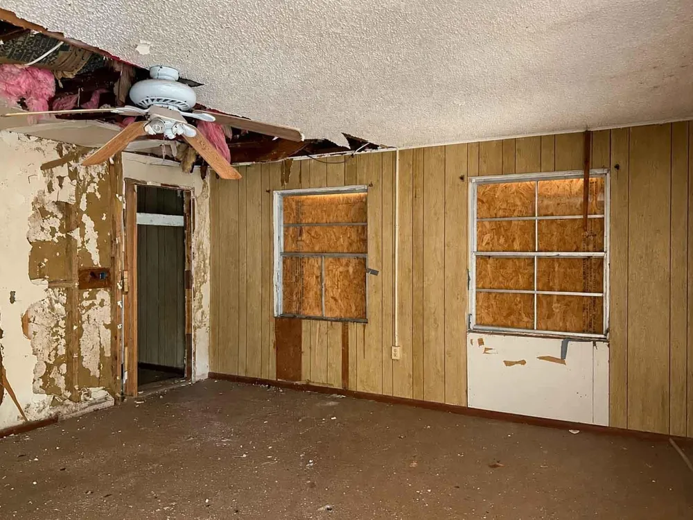 111 Mcmillan Avenue Kirbyville, TX 75956