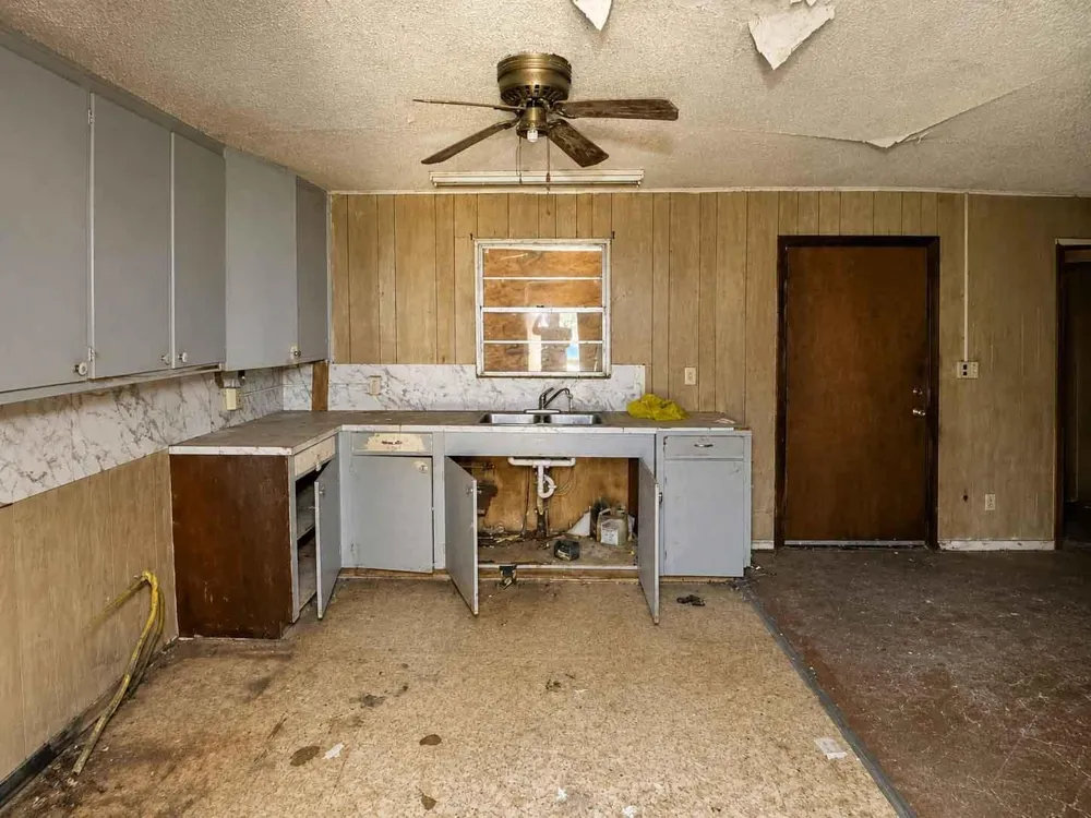 111 Mcmillan Avenue Kirbyville, TX 75956
