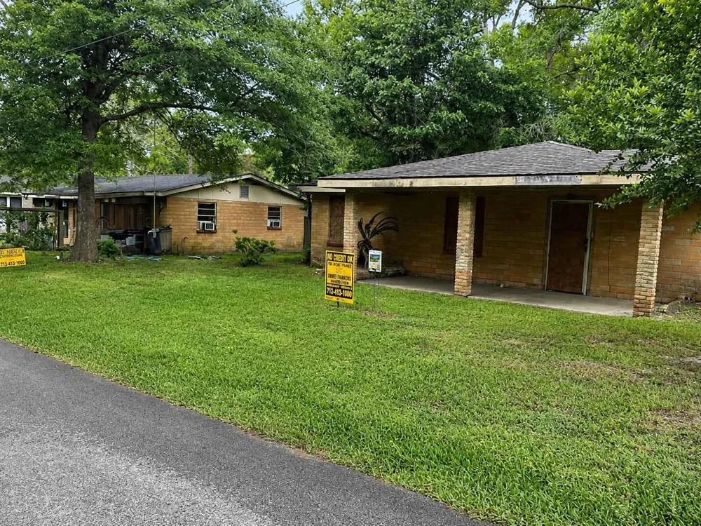 111 Mcmillan Avenue Kirbyville, TX 75956