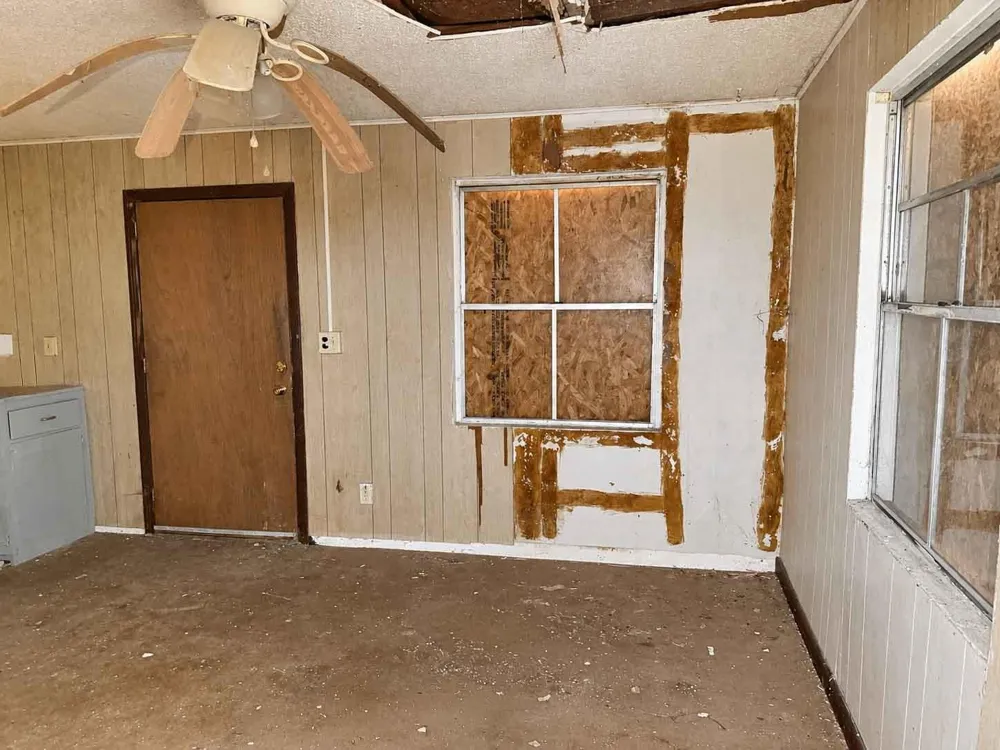 111 Mcmillan Avenue Kirbyville, TX 75956