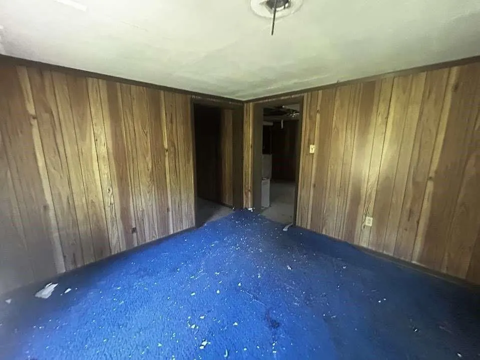 616 Post Oak Street Grapeland, TX 75844