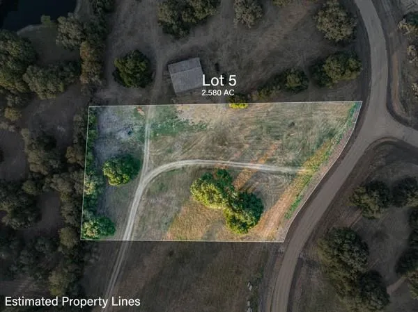 Drake Lane-Lot 5 Round Top, TX 78954