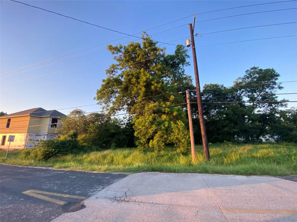 Spark St Texas City, TX 77591