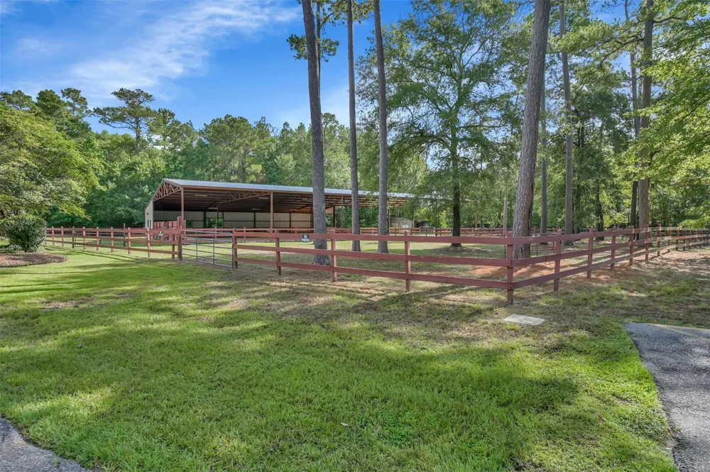 18993 Ferne Drive Porter, TX 77365