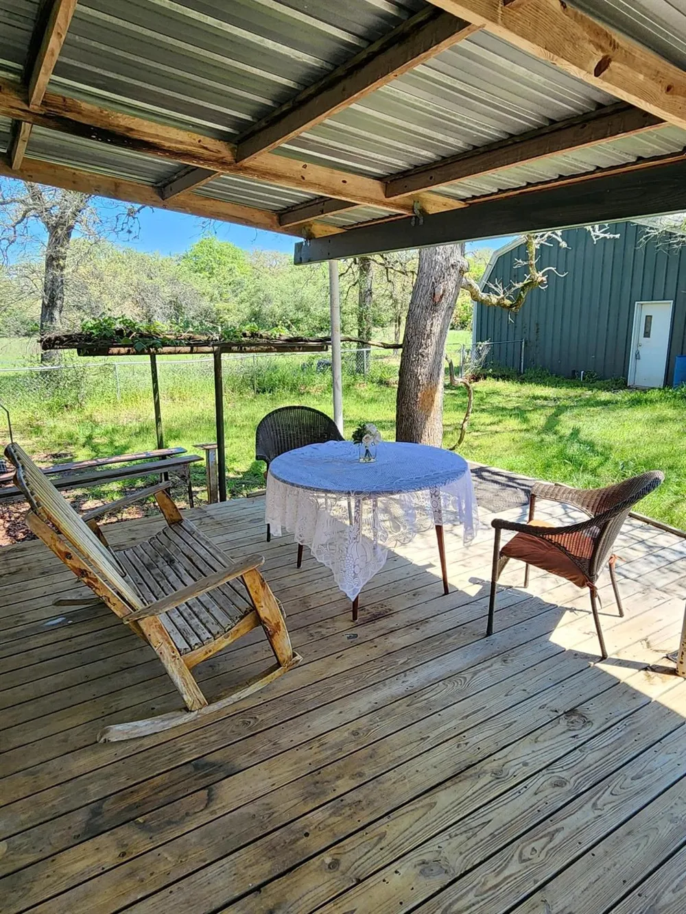 5100 Wood Duck Drive Waelder, TX 78959