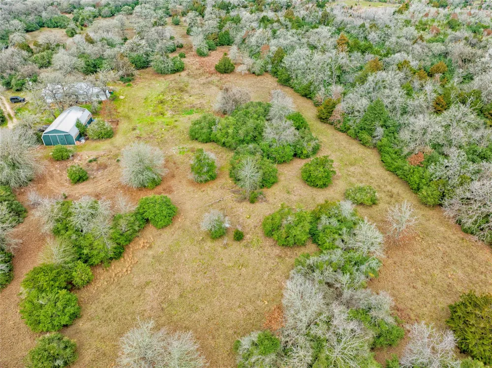 5100 Wood Duck Drive Waelder, TX 78959