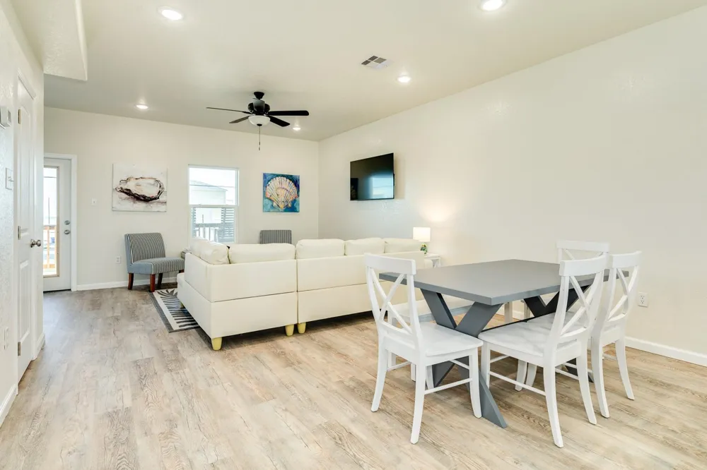 917 Blue Water Hwy Surfside Beach, TX 77541