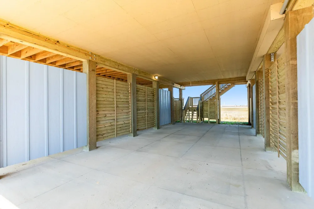 917 Blue Water Hwy Surfside Beach, TX 77541