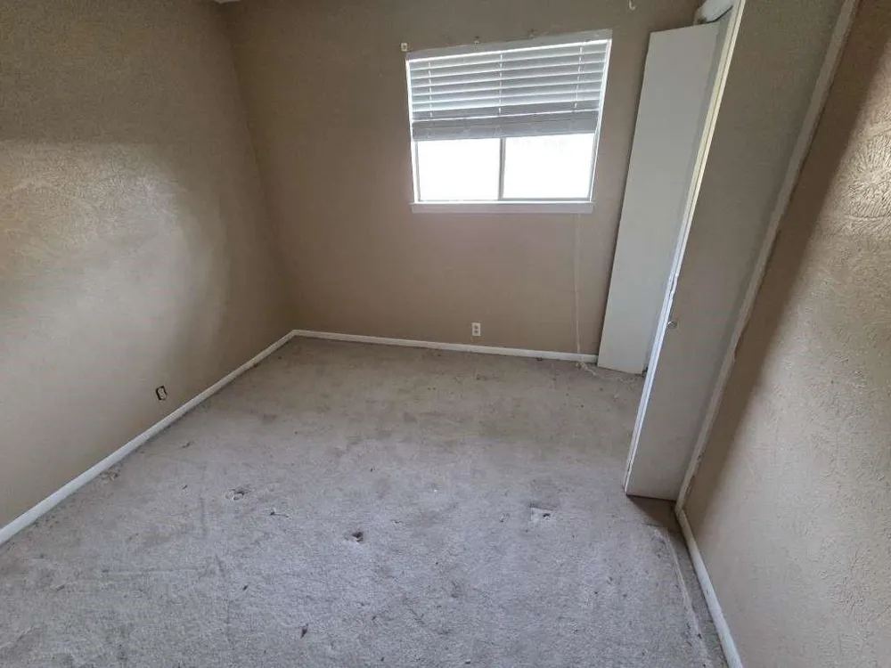 422 Navajo Trail Gainesville, TX 76240