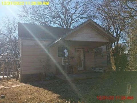 514 E 5th Street