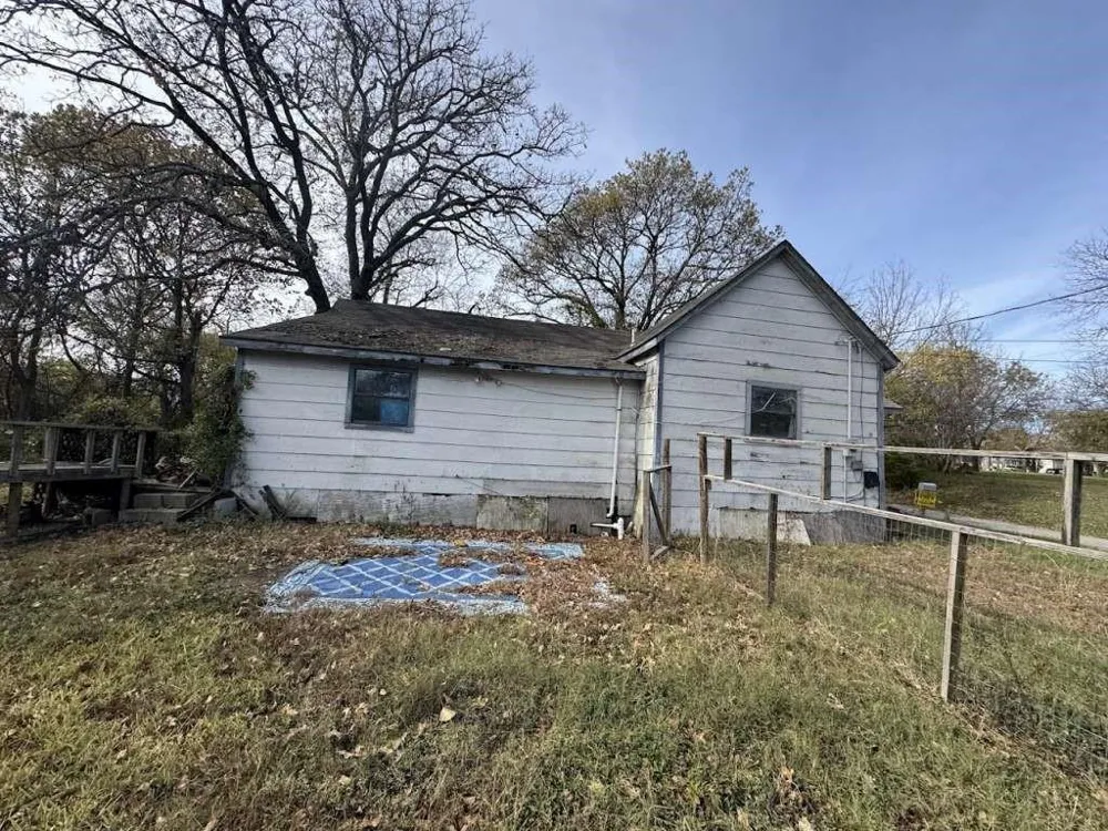 514 E 5th Street Bonham, TX 75418