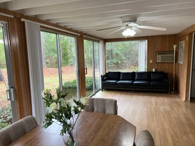 29 Thomas Lake Road Riverside, TX 77367