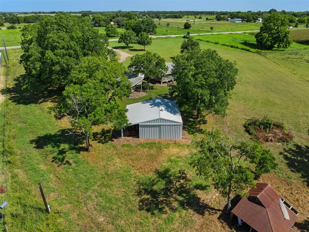 1619 S State Highway 237 Round Top, TX 78954