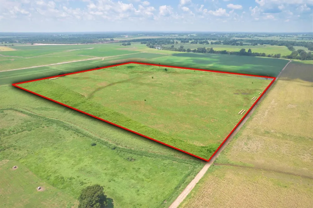 County Road 327 Navasota, TX 77868