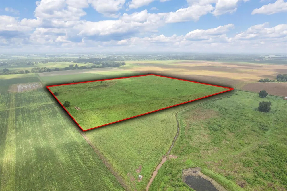 County Road 327 Navasota, TX 77868