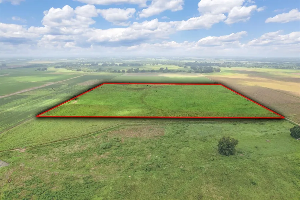County Road 327 Navasota, TX 77868