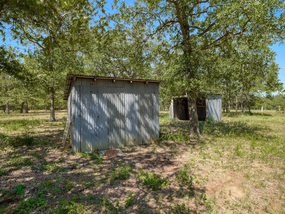 294 Lois Lane Paige, TX 78659