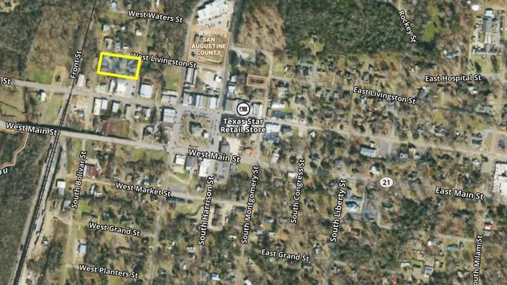 110 Bolivar St San Augustine, TX 75972