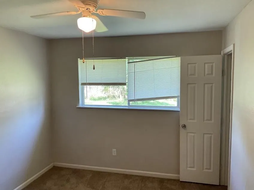 406 Wisteria Street Richwood, TX 77531